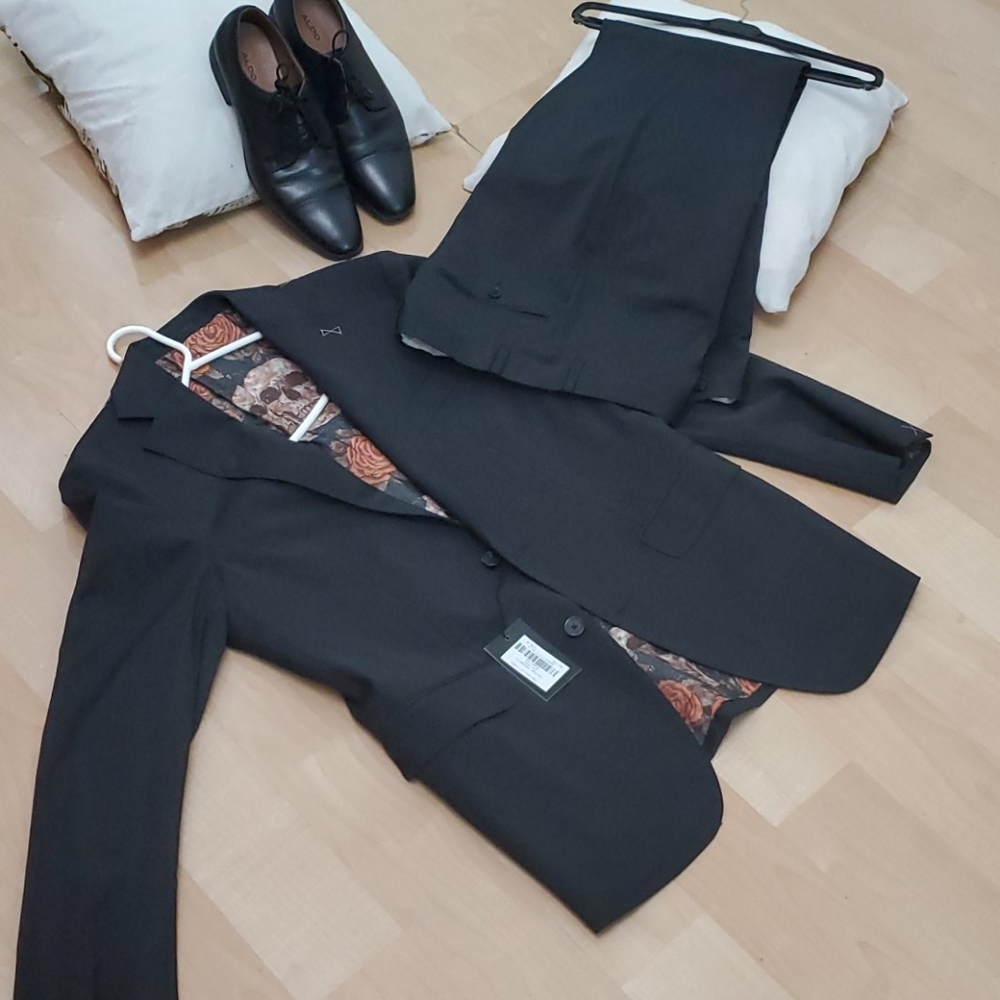 paul stuart slim fit man suit